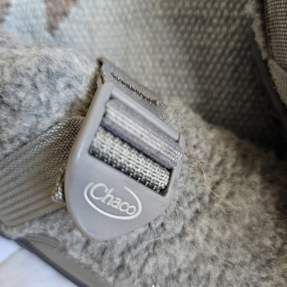 Chacos Ramble Fluff bootie. Shearling Cozy Gray Kids Sz 1. Unisex - Picture 11 of 11